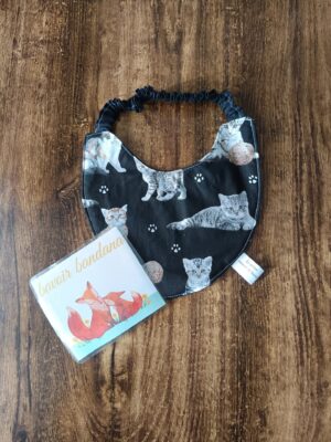 bavoir bandana chat