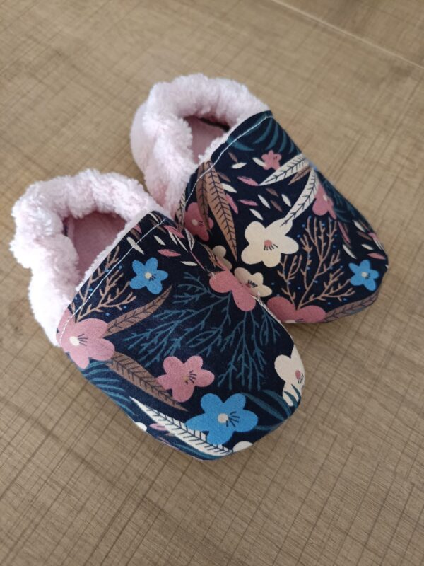 chaussons fleuris